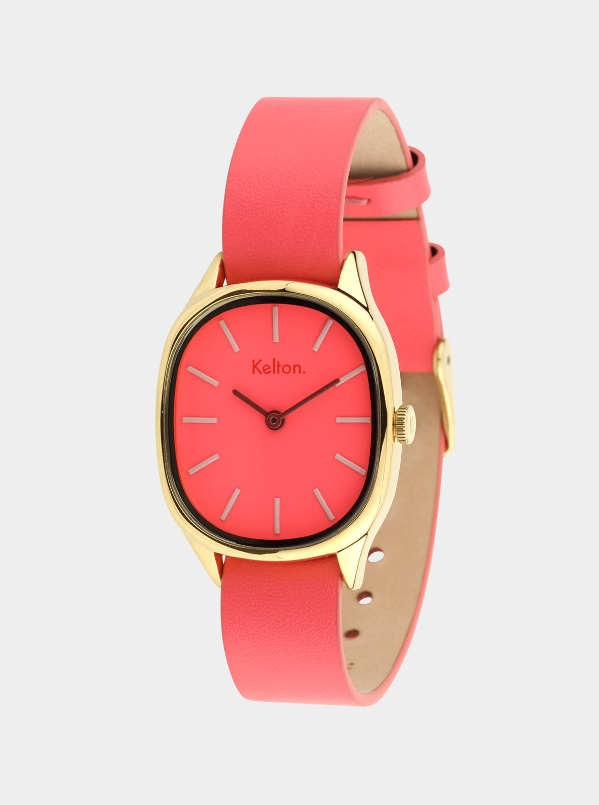 Image of Montre à cadran rose, vue de profil, sur bracelet cuir rose.