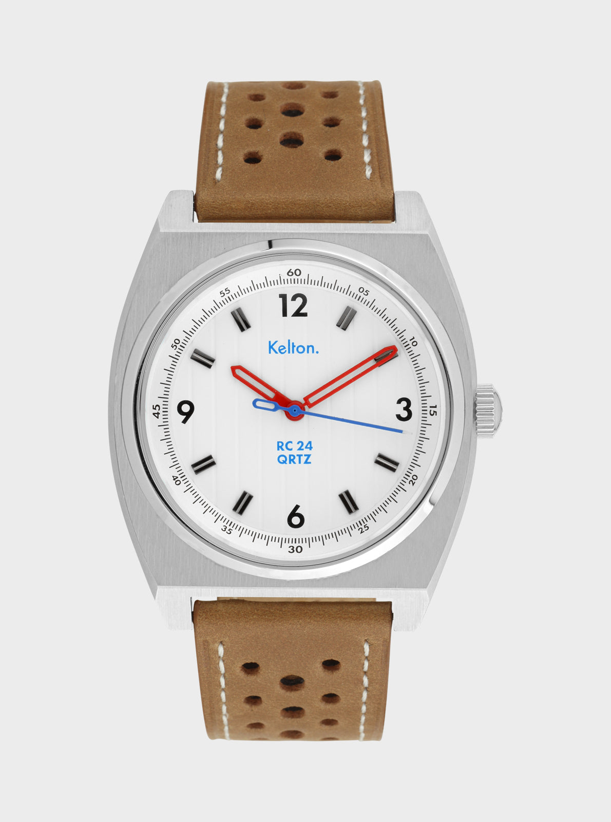 Image of Montre à cadran blanc, aiguilles rouge et bleue, bracelet cuir marron perforé.