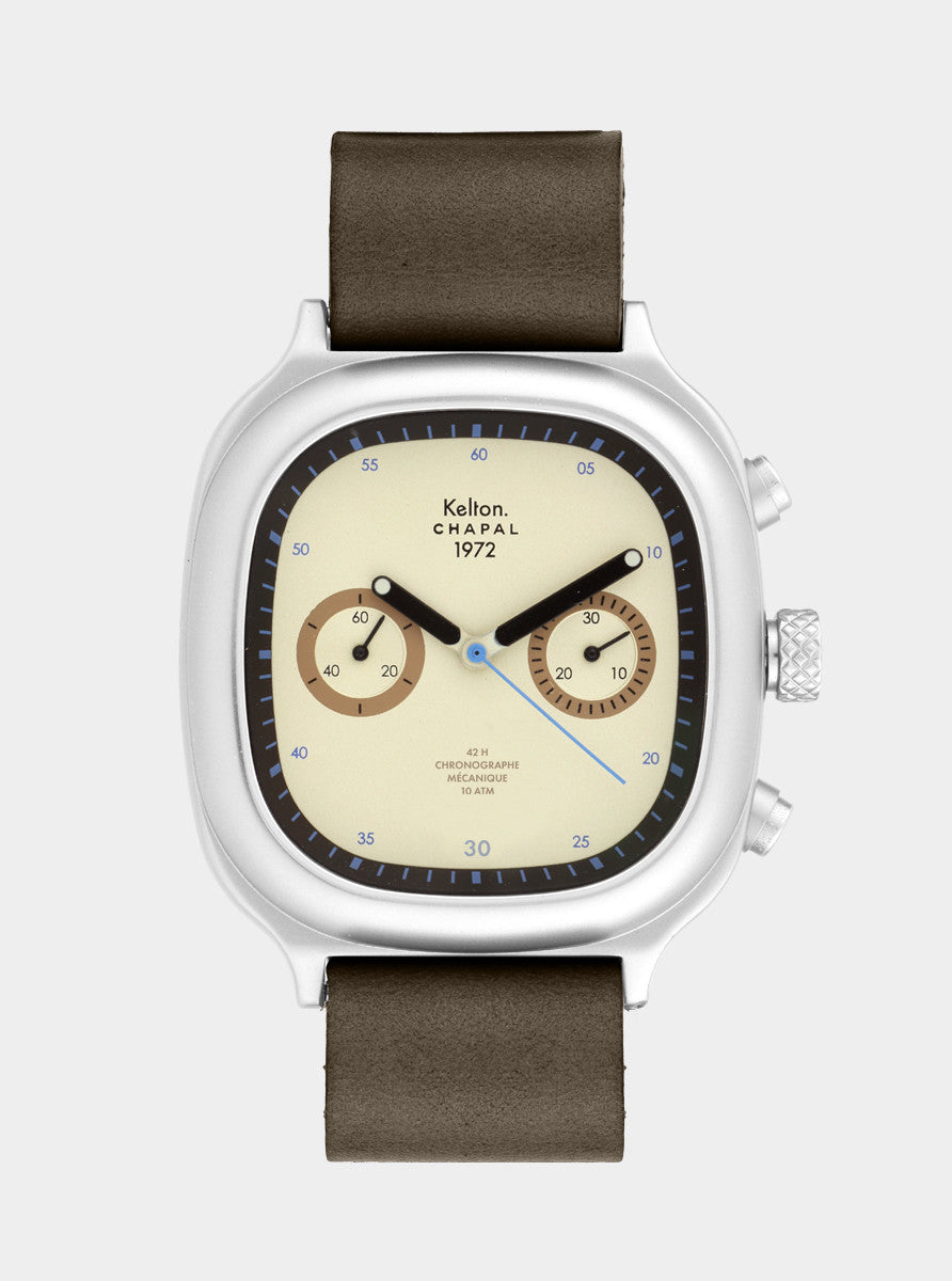 Image of Montre chronographe à cadran beige et bracelet cuir brun foncé, boîtier argenté