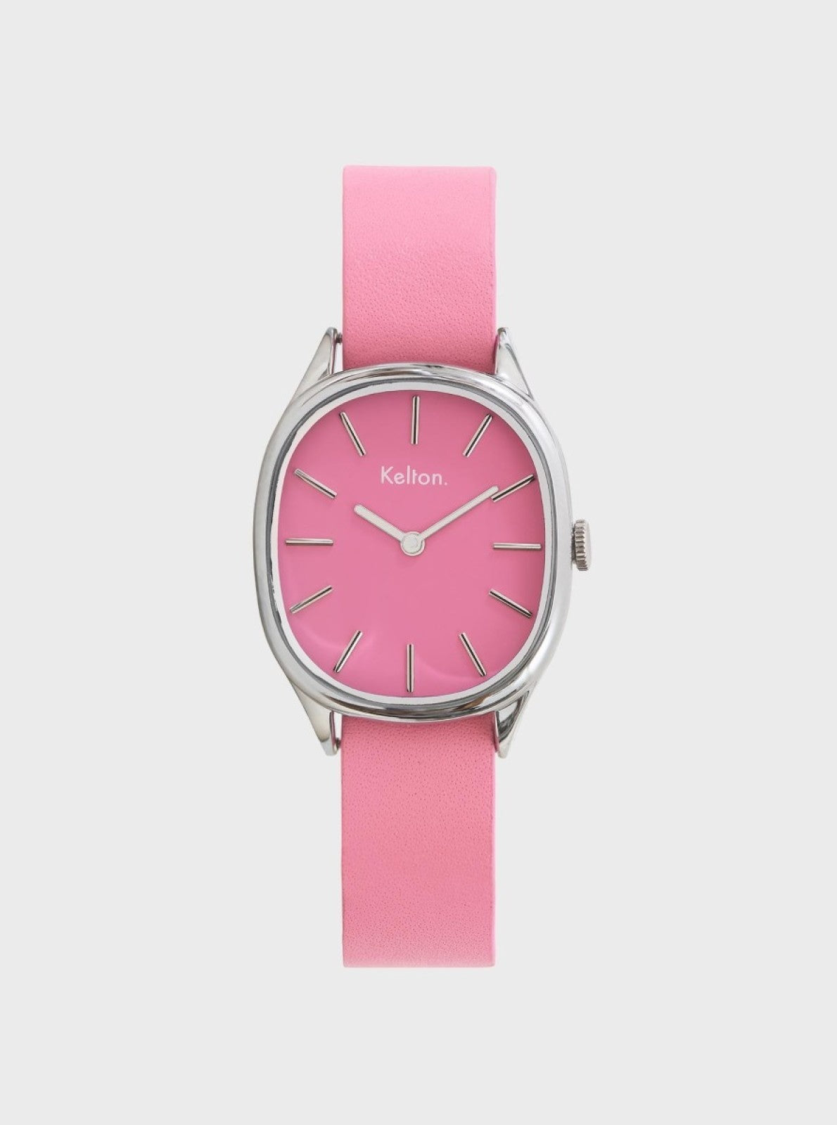 Image of Montre à cadran rose, bracelet rose, boîtier argenté, index fins.