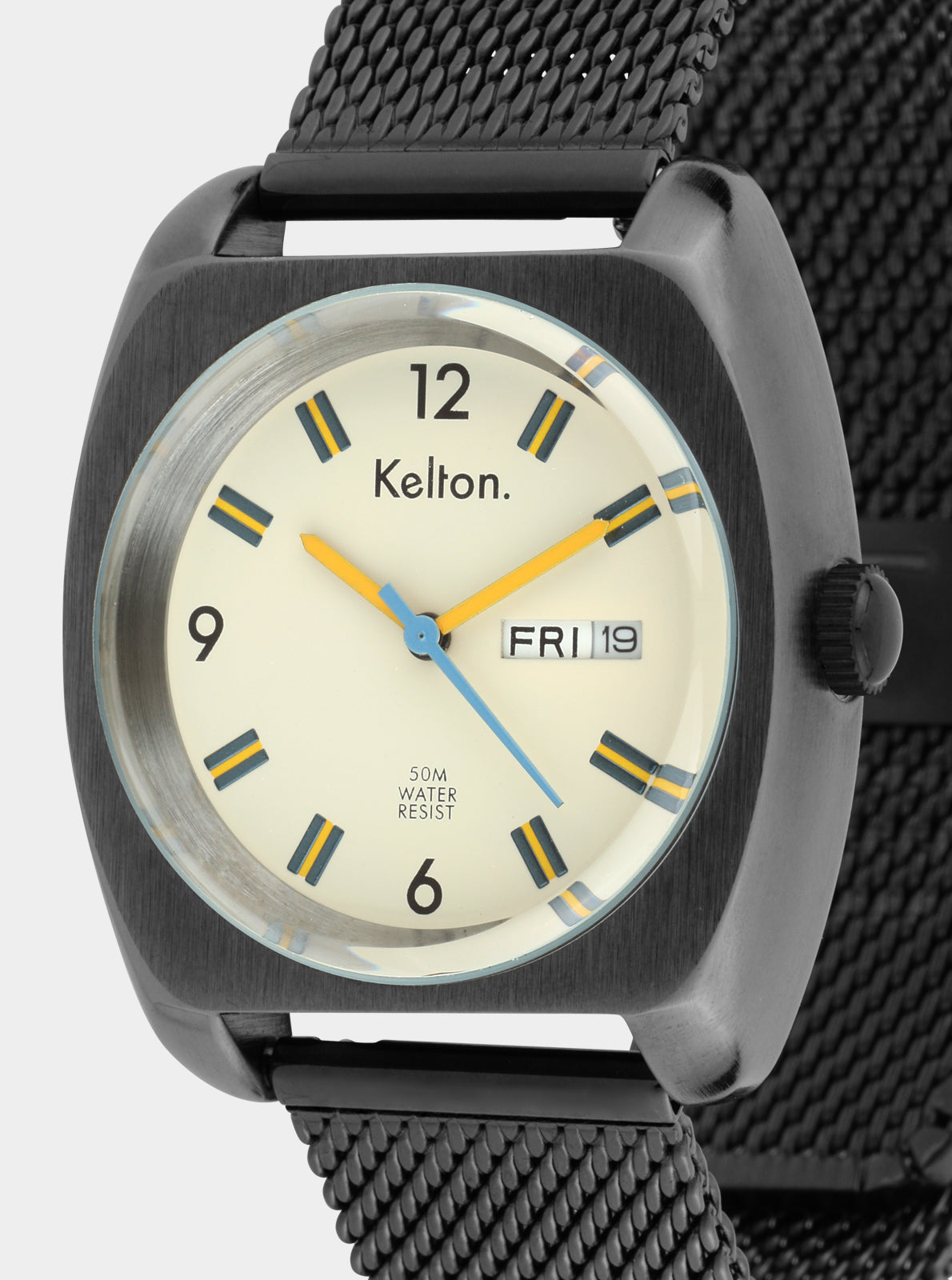 Image of Montre Kelton cadran crème avec marquage 50m water resist, bracelet maille noire