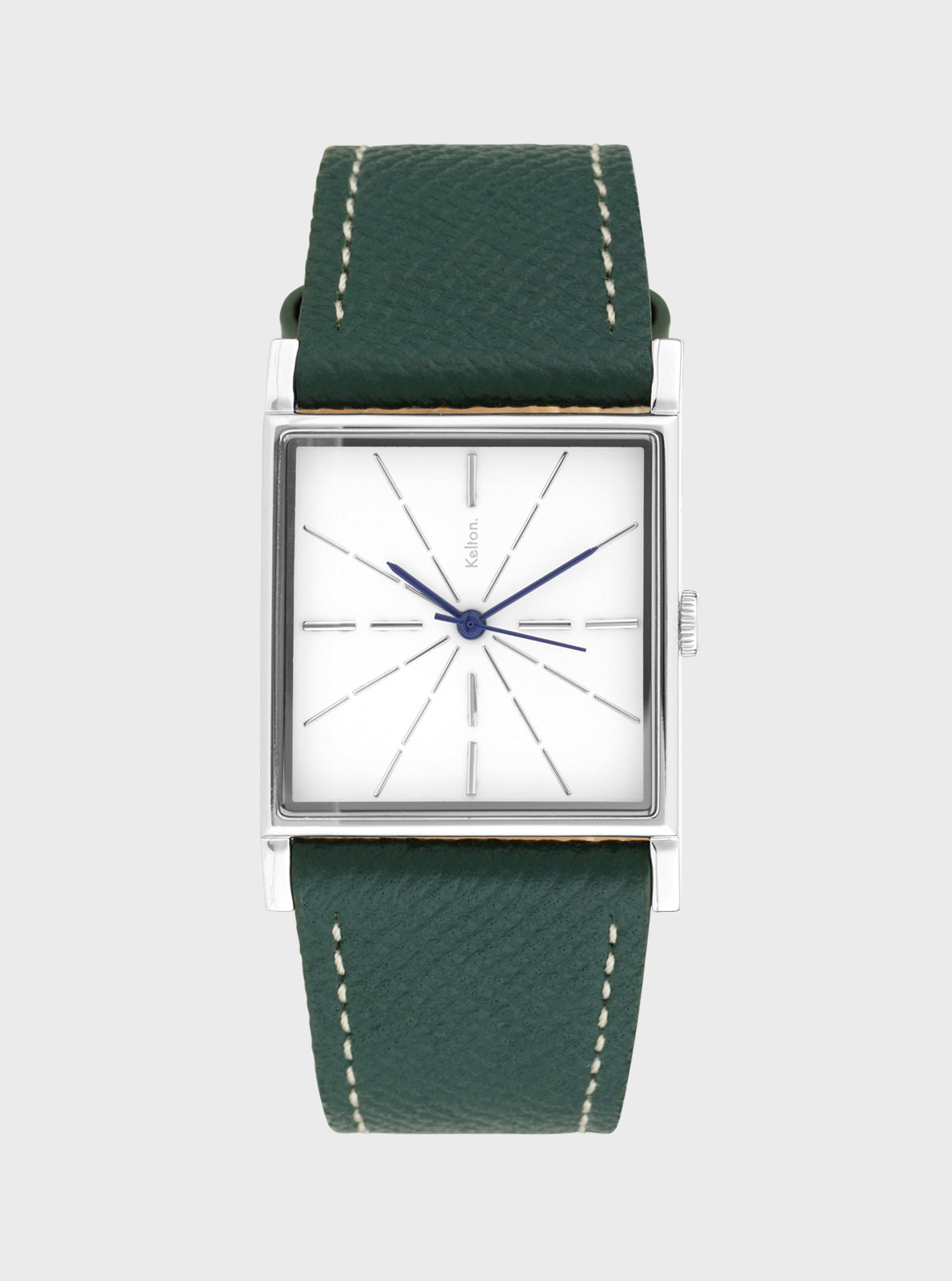 Image of Montre carrée à bracelet cuir vert, boîtier argenté, cadran blanc et aiguilles bleues.