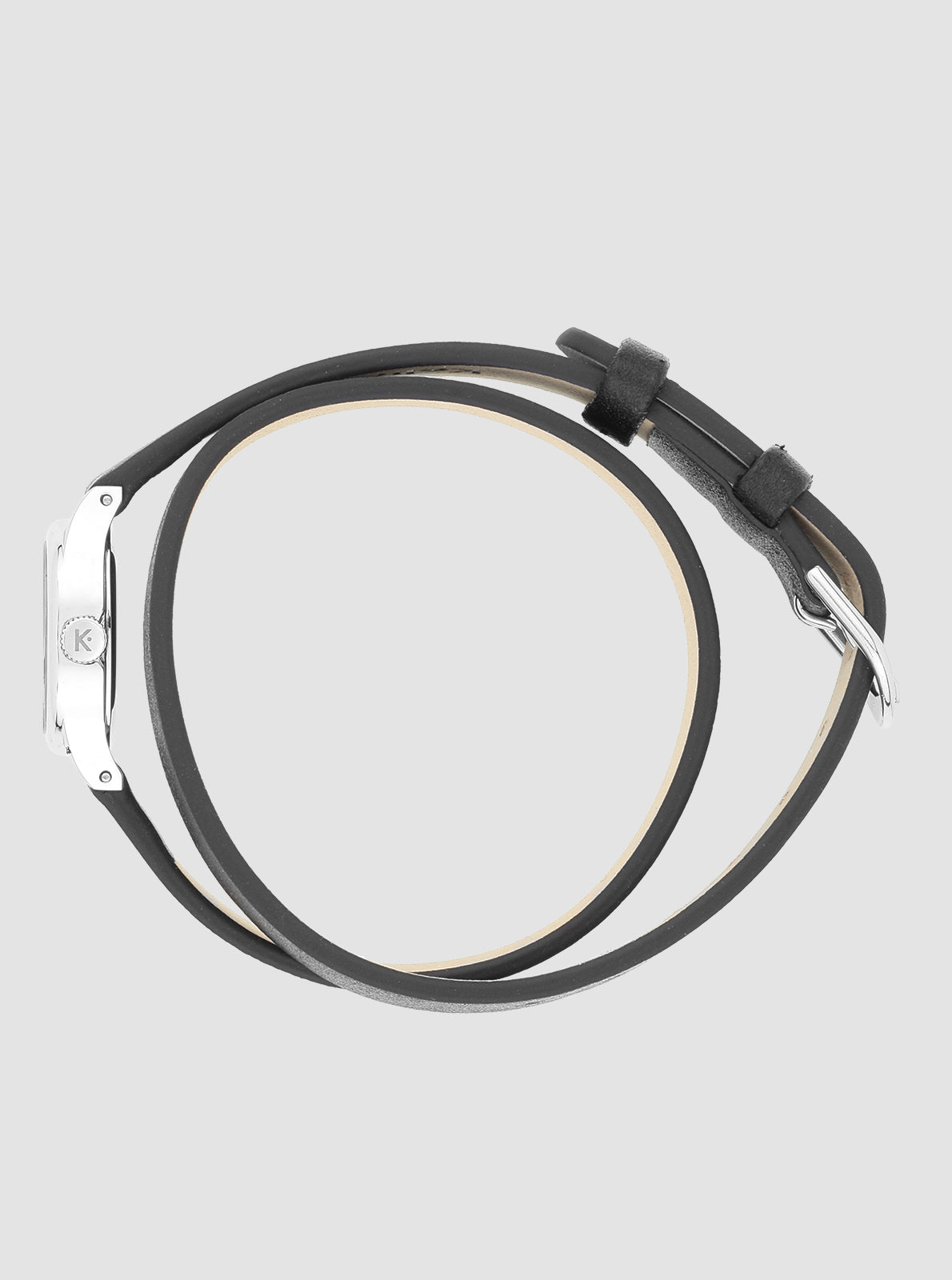 Image of Montre à cadran clair, bracelet noir et boîtier argenté