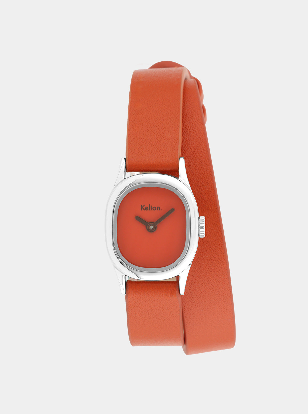 Image of Montre Kelton Minicolo cadran orange et bracelet cuir mandarine, vue trois-quarts avant.