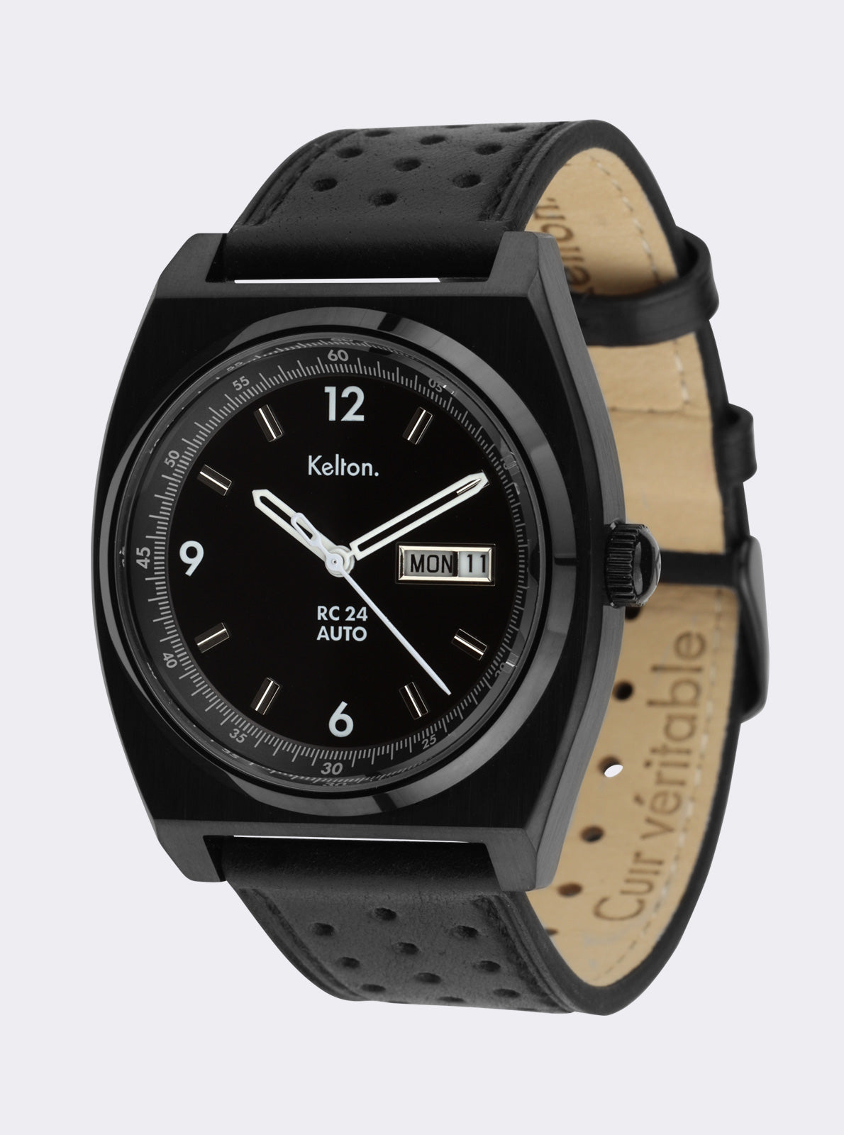 Image of Montre RC 24 noire, cadran noir et bracelet noir perforé, vue 3/4.