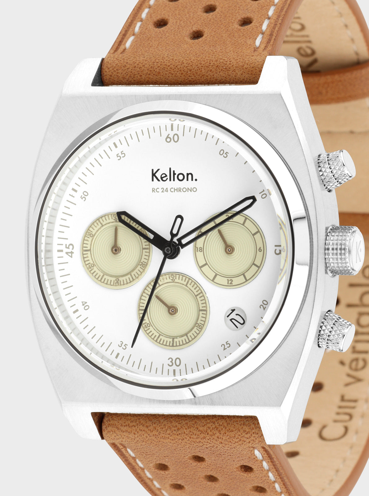 Image of Gros plan: montre chronographe cadran blanc à sous-cadrans beiges, bracelet cuir marron
