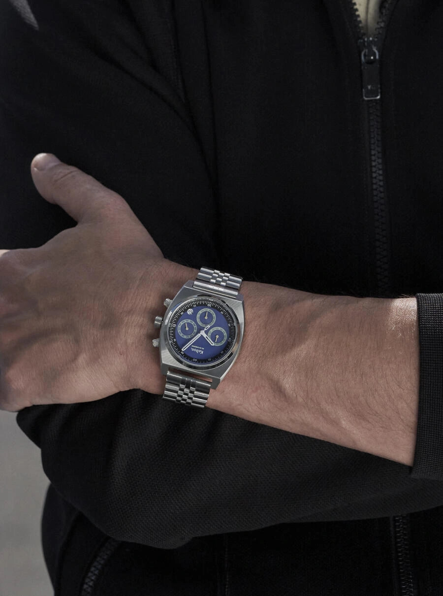 Image of Montre chrono RC24 à bracelet maillons argenté, cadran bleu foncé