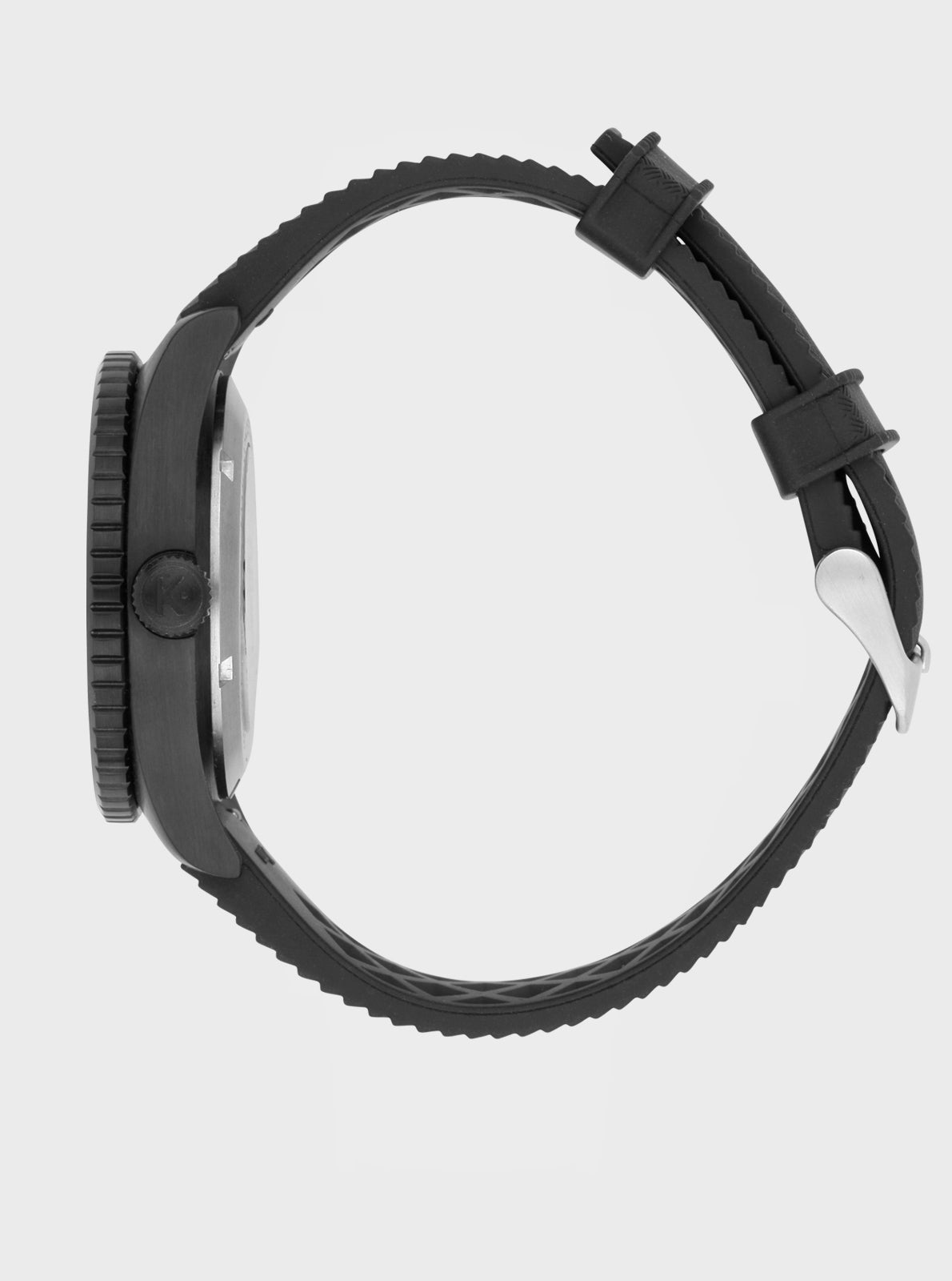Image of Montre de plongée noire Kelton 1955, vue latérale, couronne et bracelet