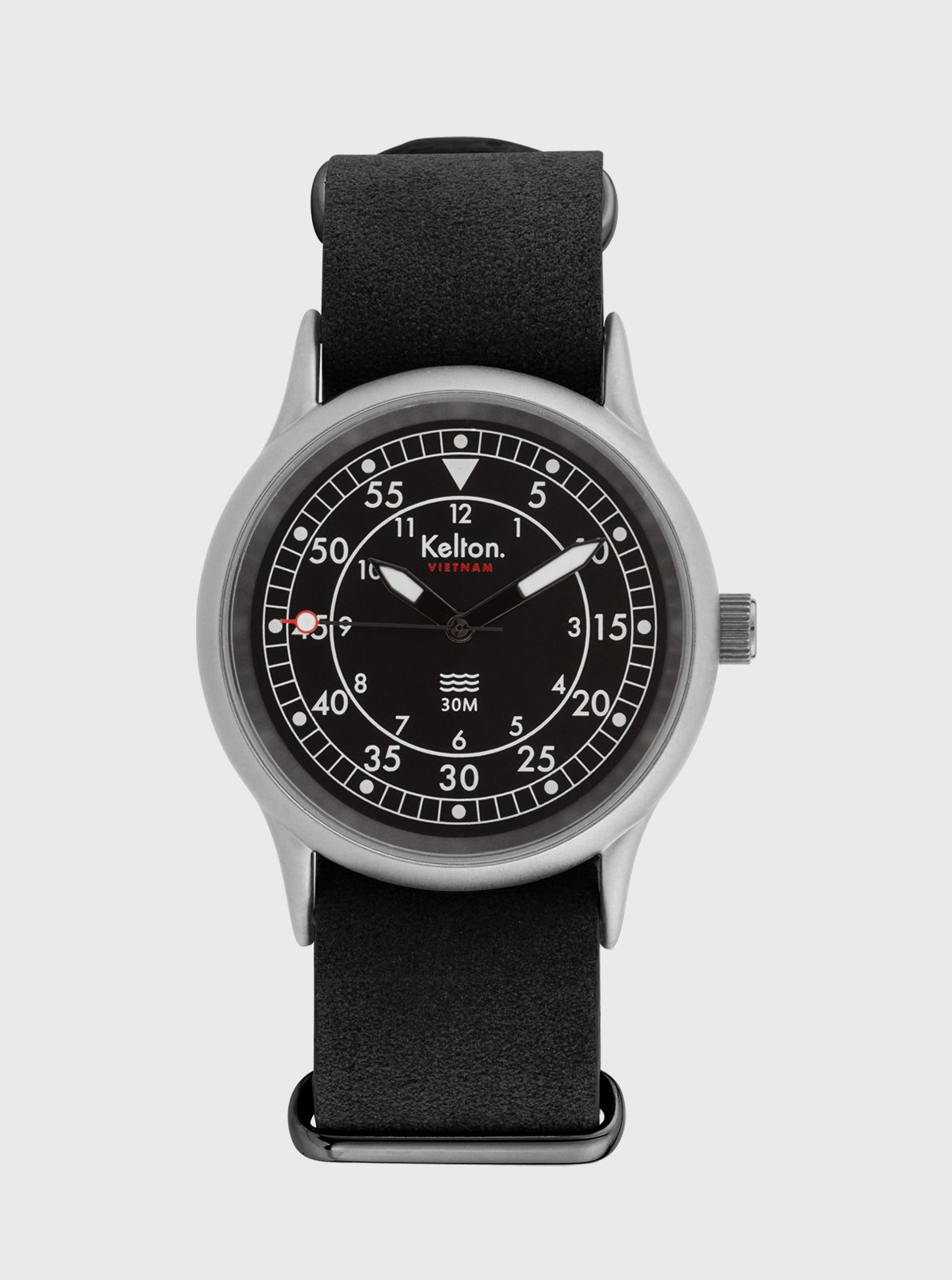 Image of Montre VTNM à cadran noir, boîtier argent, bracelet cuir noir