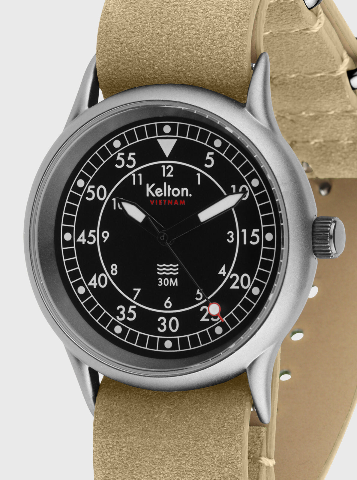 Image of Montre mécanique Kelton cadran noir avec logo Kelton, bracelet Nato sable.