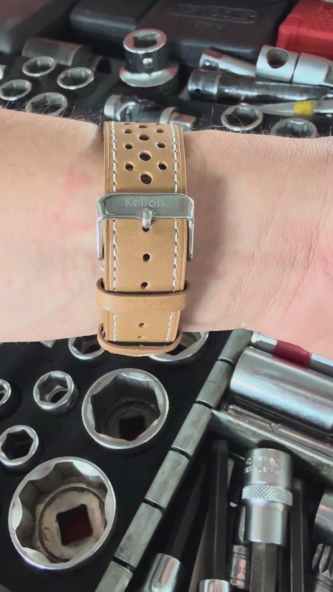 Image of White RC 24 automatic watch